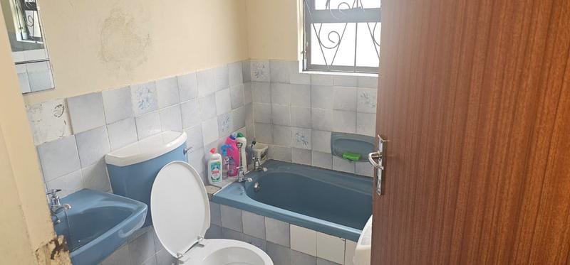 3 Bedroom Property for Sale in Browns Farm Western Cape